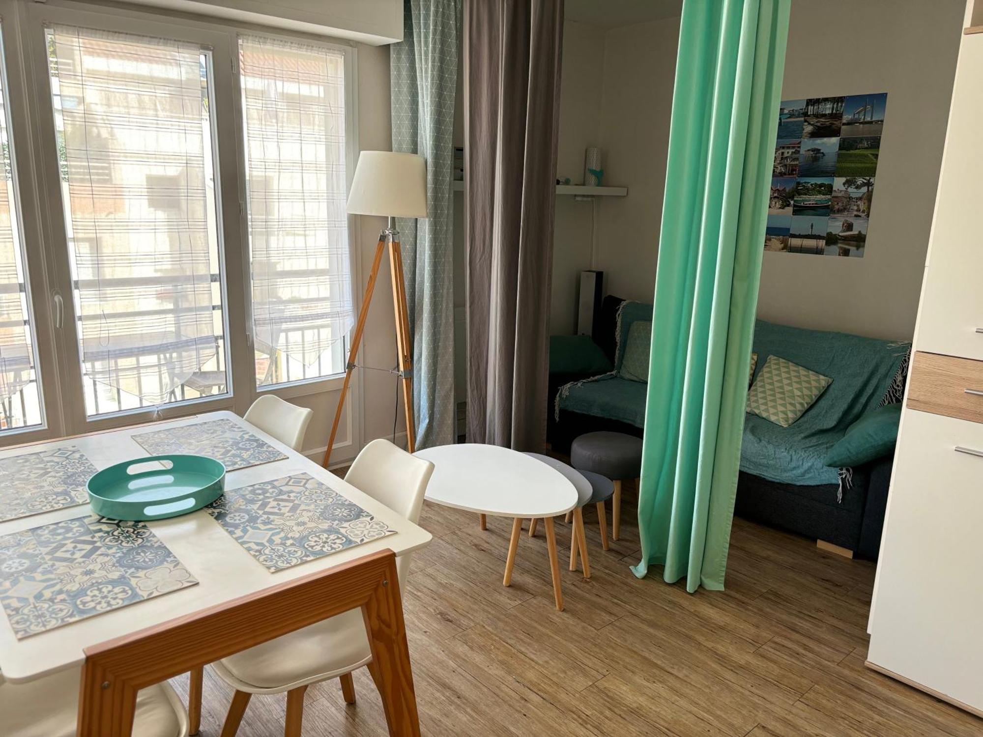 T1Bis Centre D'Arcachon Avec Balconアパートメント エクステリア 写真